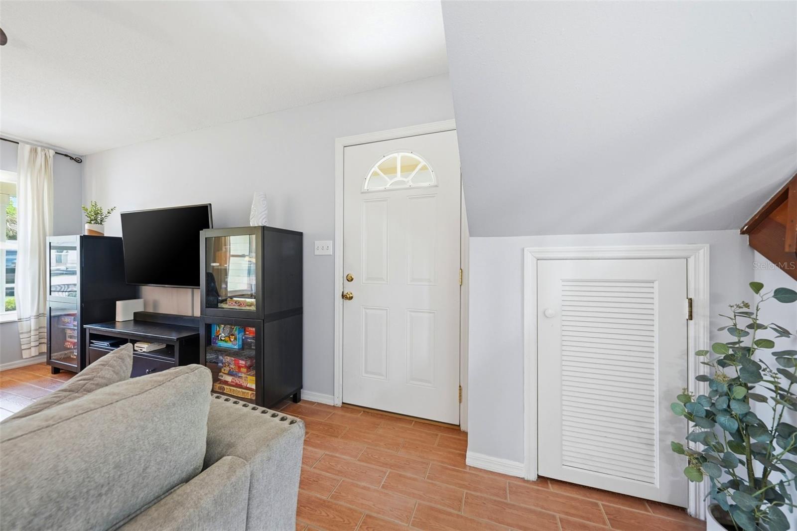 231 TOM SAWYER COURT