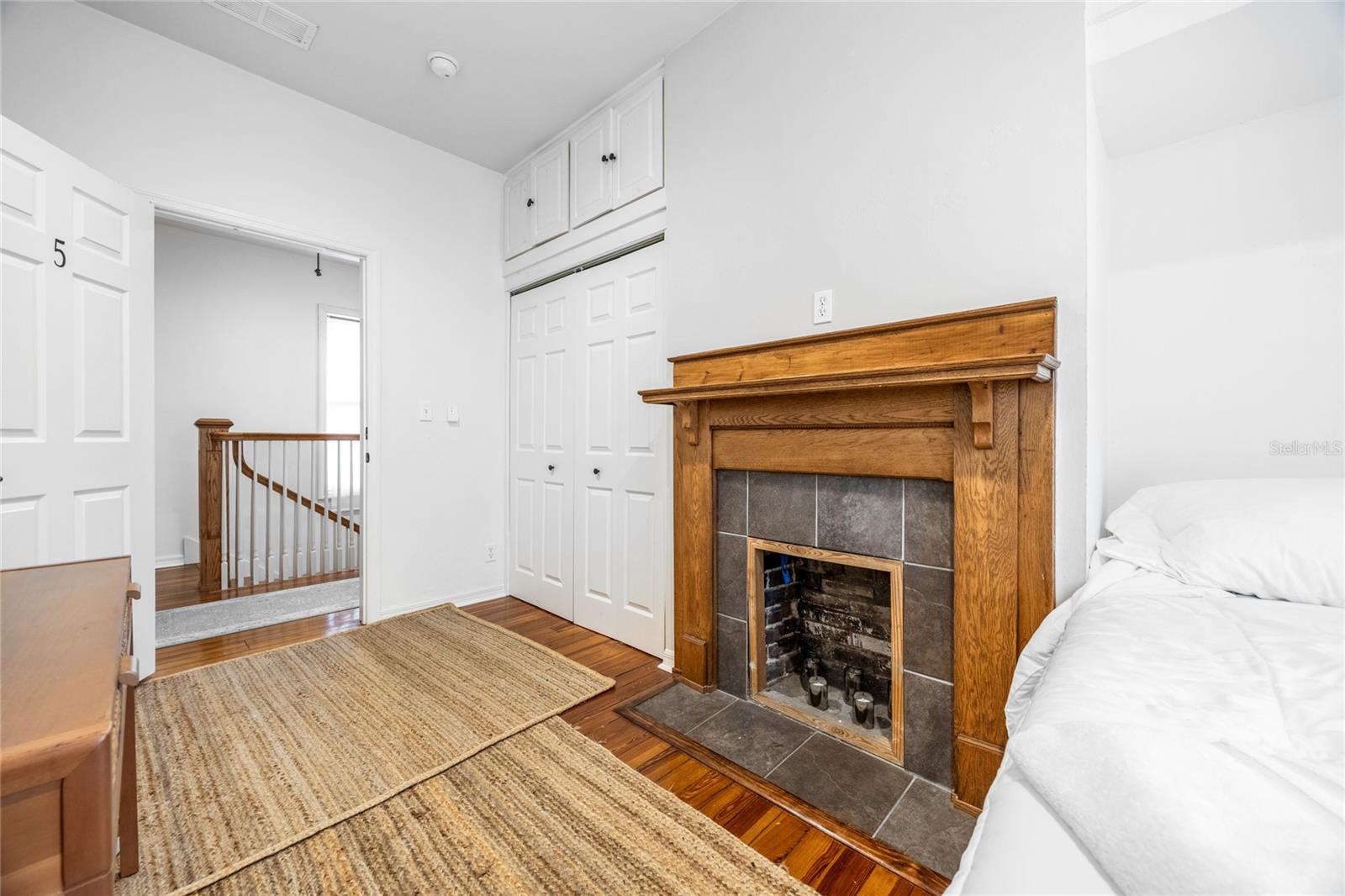 DOIG & ROBERTSONS ADD - Residential