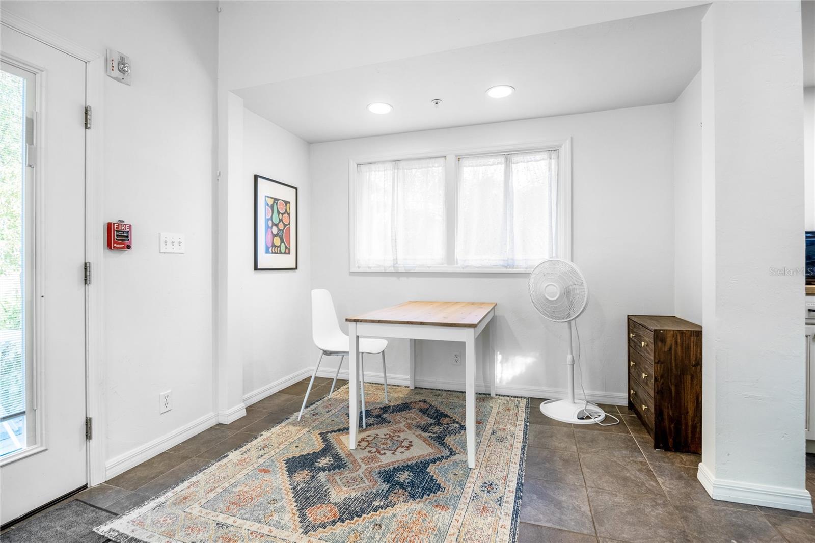 DOIG & ROBERTSONS ADD - Residential