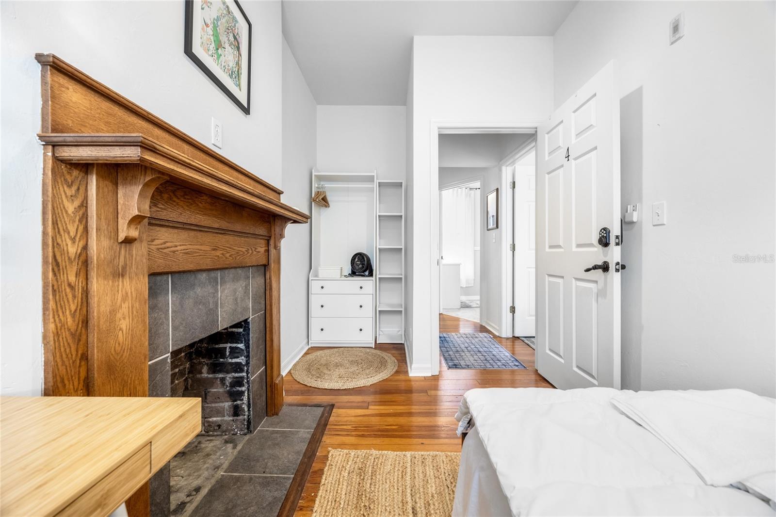 DOIG & ROBERTSONS ADD - Residential