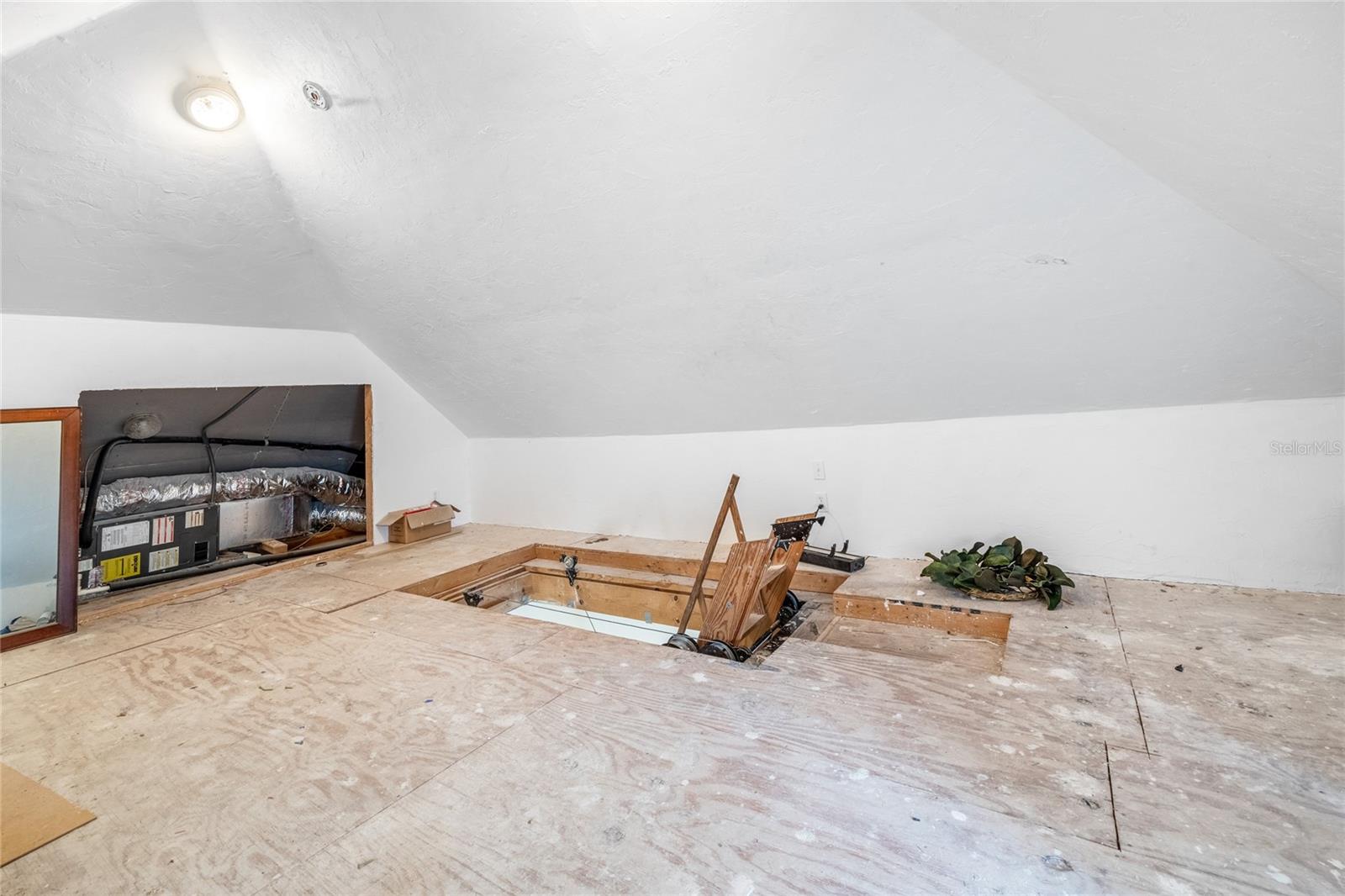 DOIG & ROBERTSONS ADD - Residential