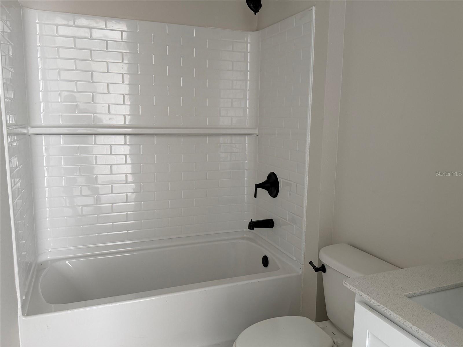 D9G | BERRY BAY PHASE 6 VILLAGE T - Residential