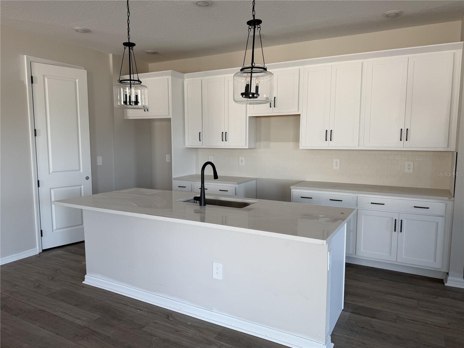 D9G | BERRY BAY PHASE 6 VILLAGE T - Residential