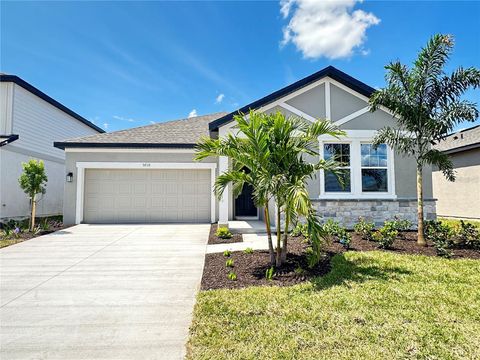 Photo of 5918 Fresh Flora Dr, Wimauma, FL 33598 (MLS # TB8473902)