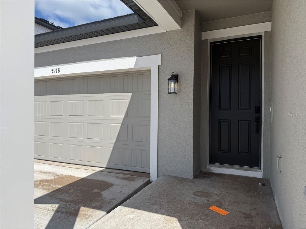 Photo of 5918 Fresh Flora Dr, Wimauma, FL 33598 (MLS # TB8473902)