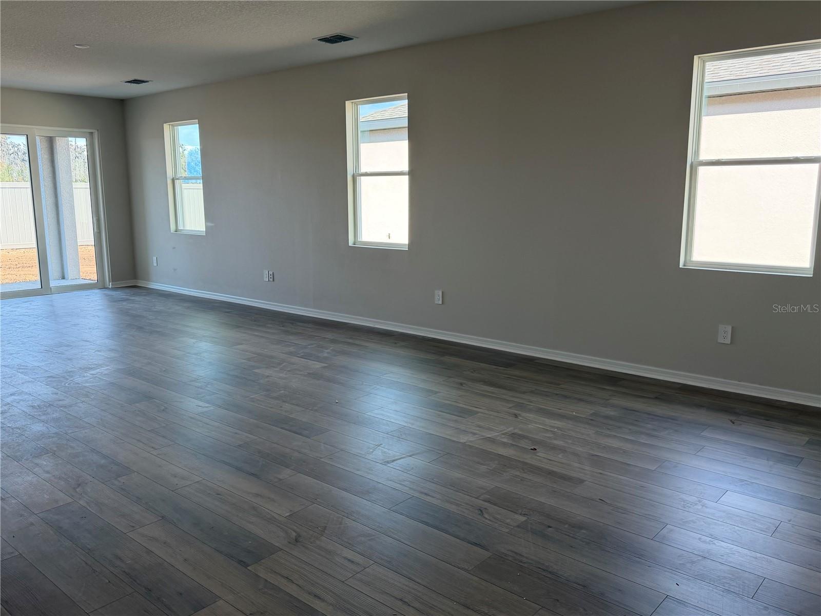 D9G | BERRY BAY PHASE 6 VILLAGE T - Residential