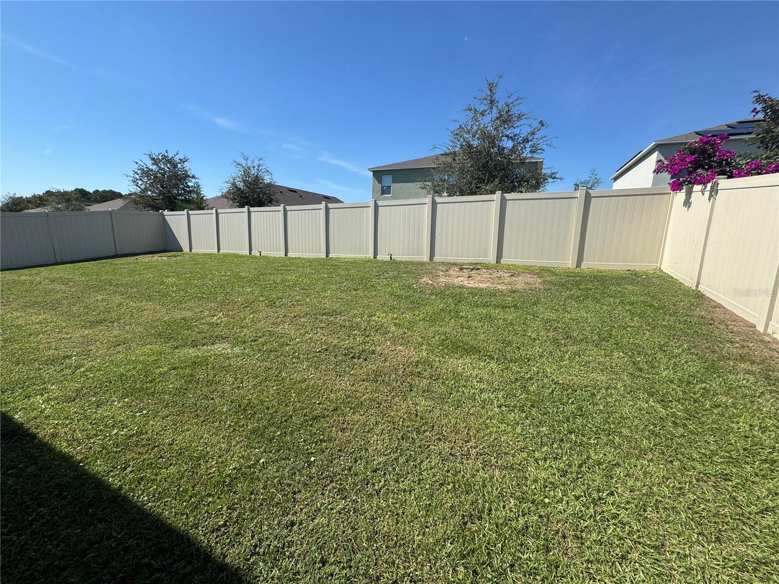 ELMWOOD - Residential Lease