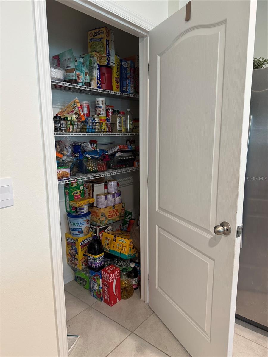 ELMWOOD - Residential Lease