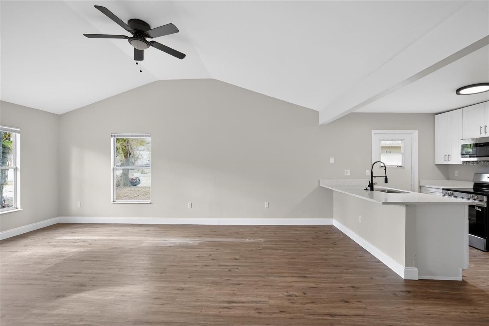 FERN CLIFF - Residential