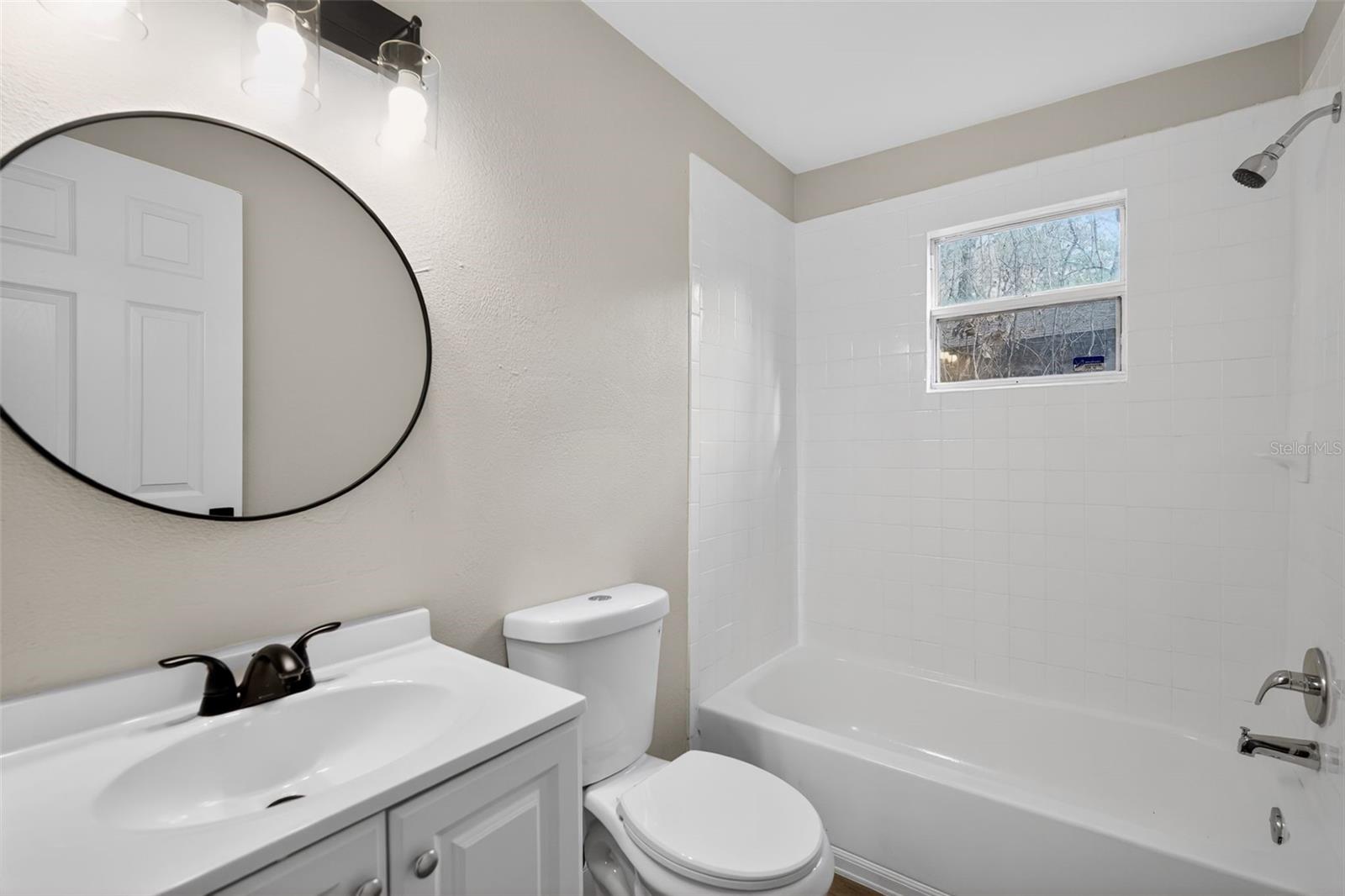 FERN CLIFF - Residential