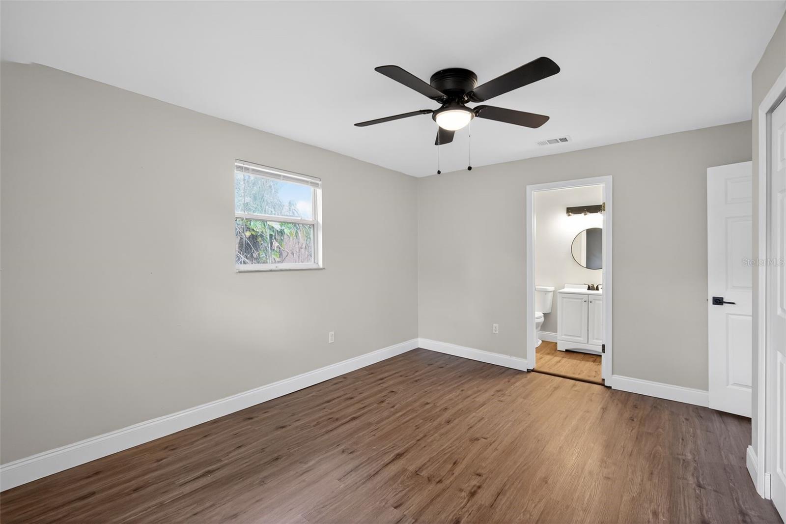 FERN CLIFF - Residential