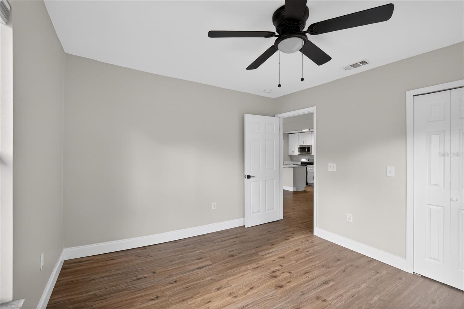 FERN CLIFF - Residential