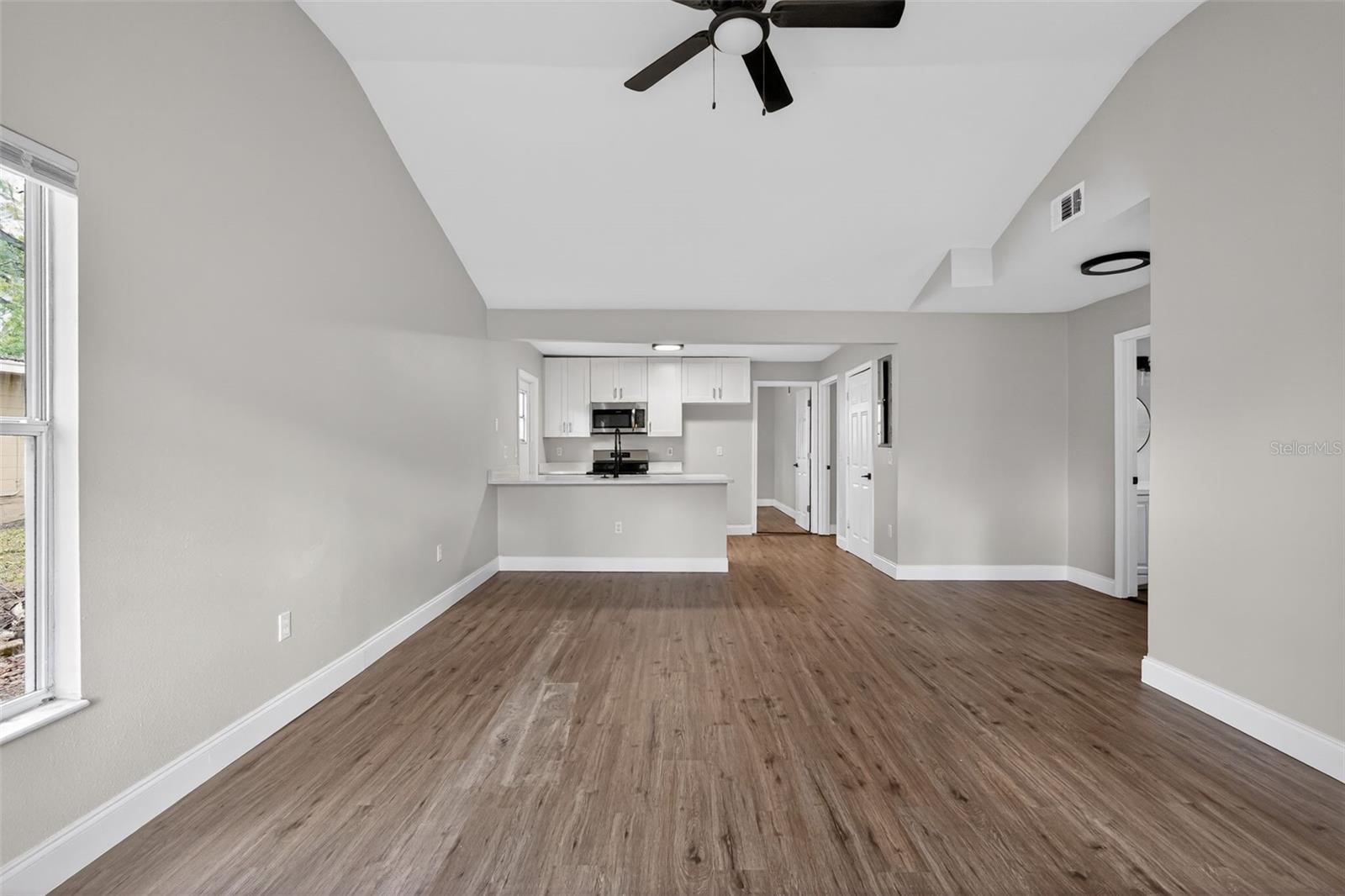 FERN CLIFF - Residential