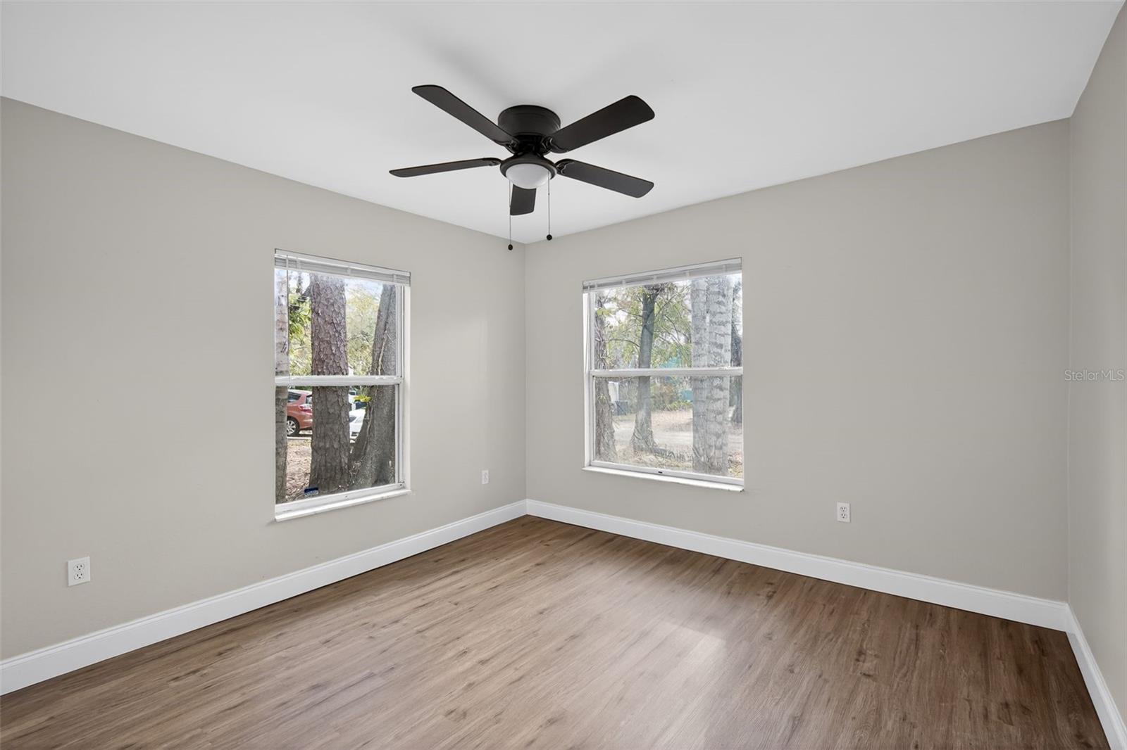 FERN CLIFF - Residential