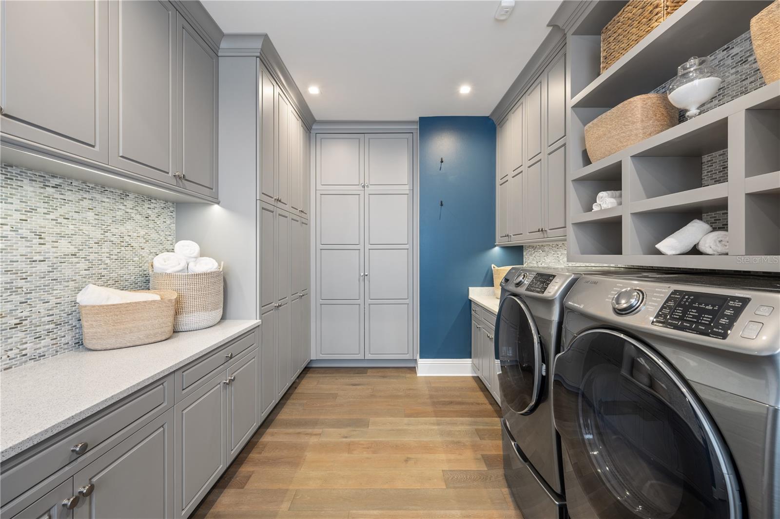 GOLDEN OAK PH 4 - Residential