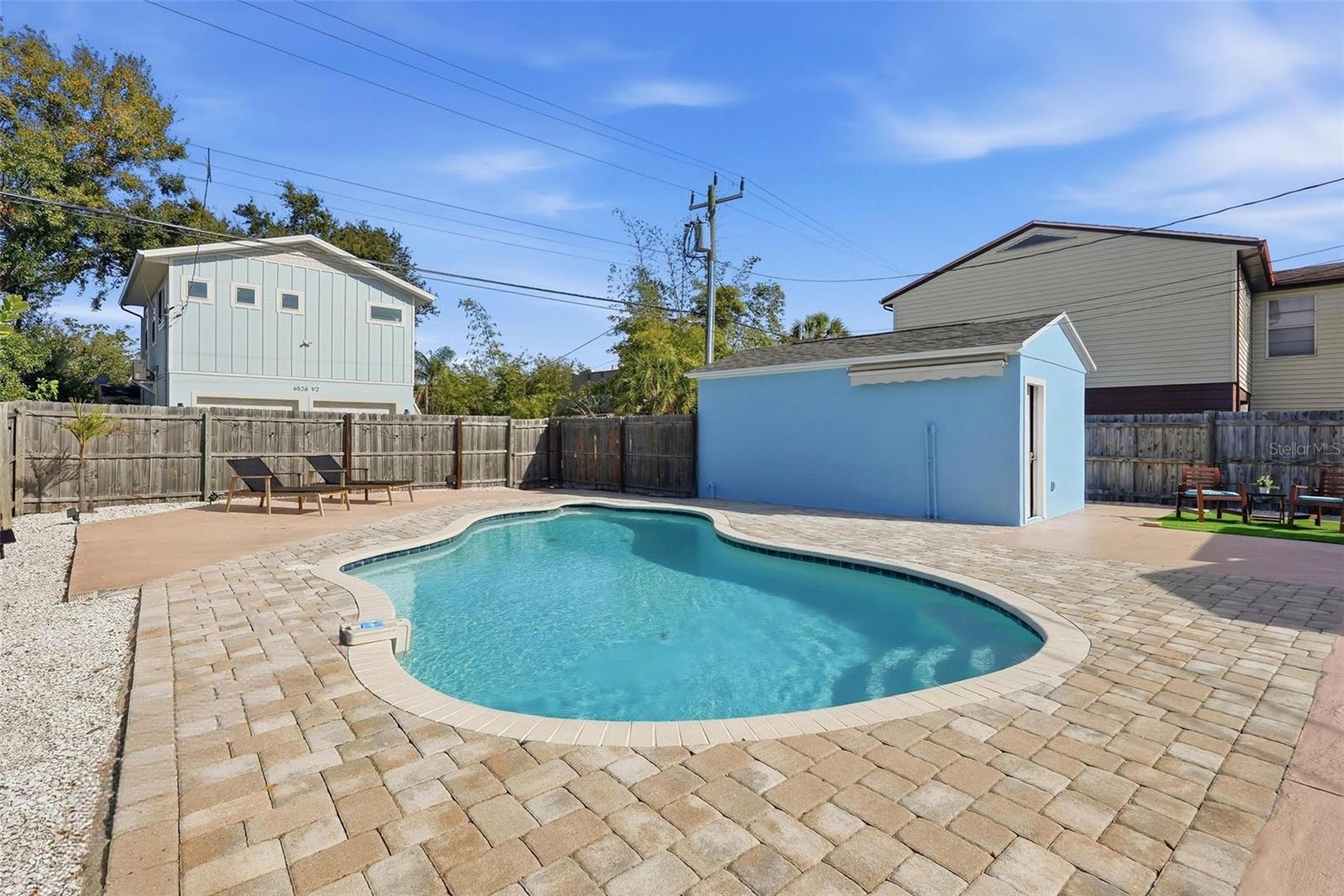 PASADENA ESTATES - Residential