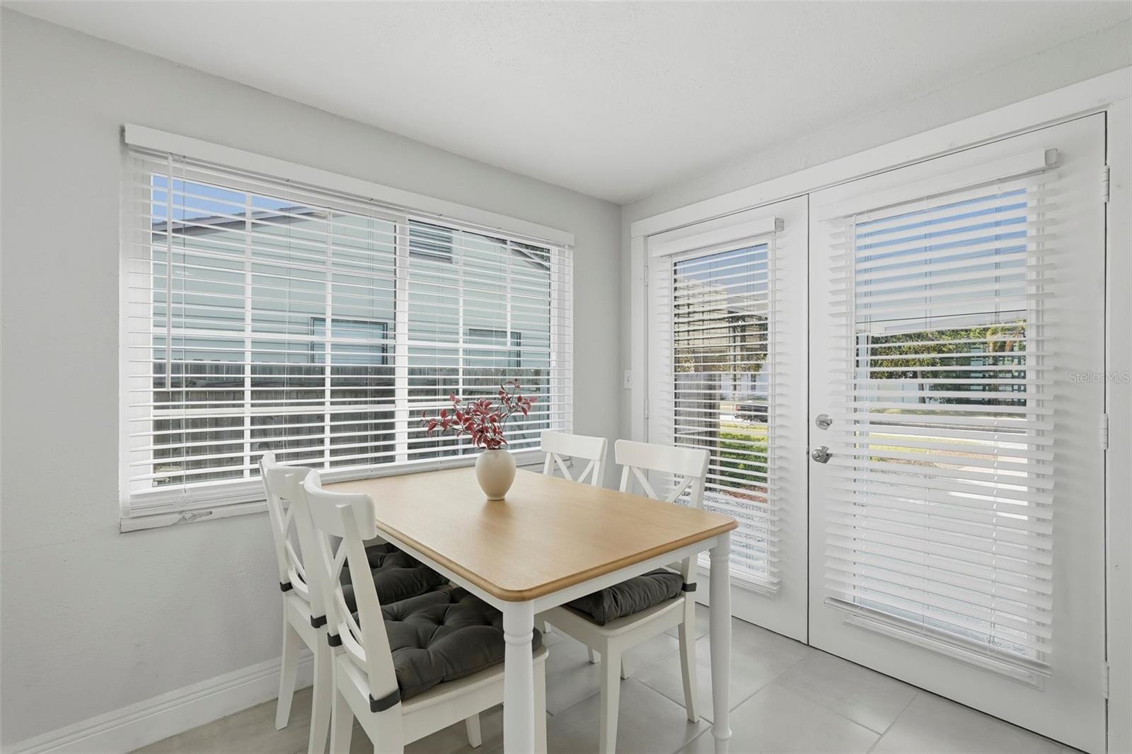 PASADENA ESTATES - Residential