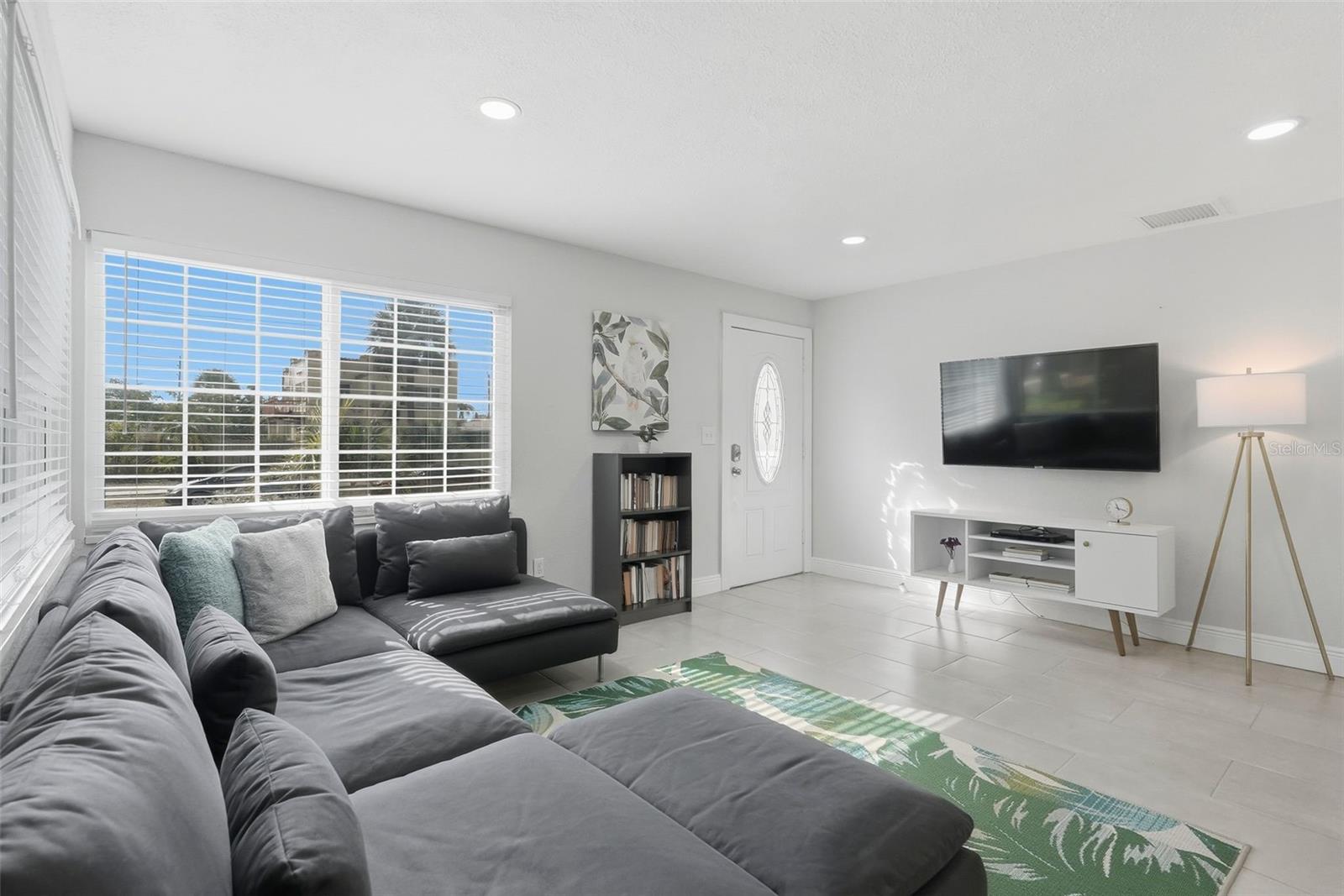 PASADENA ESTATES - Residential