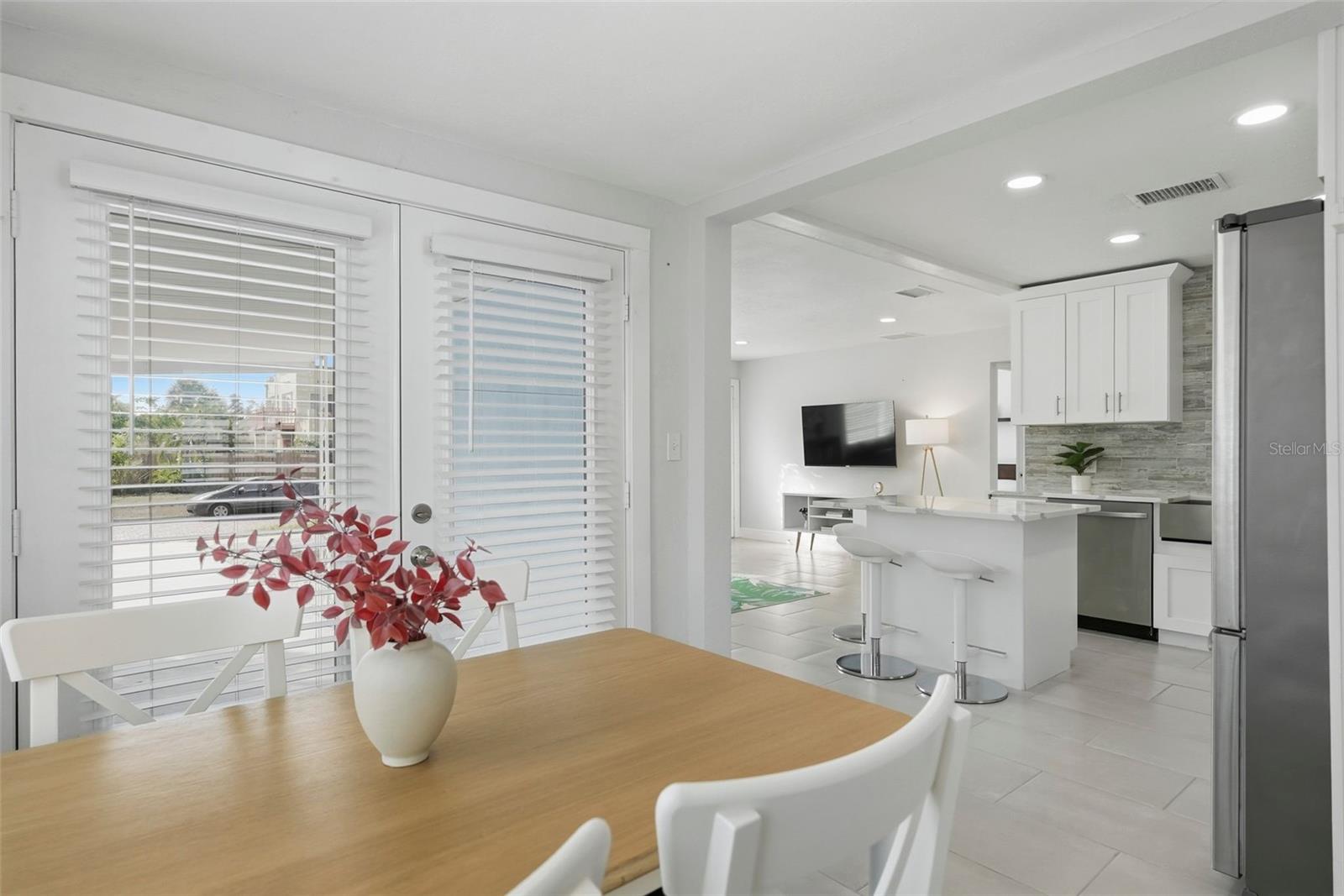 PASADENA ESTATES - Residential