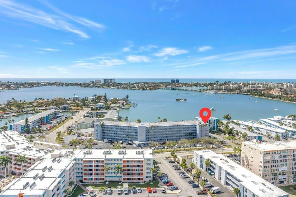 Photo of 1868 Shore Drive S #514, South Pasadena, FL 33707 (MLS # TB8477329)