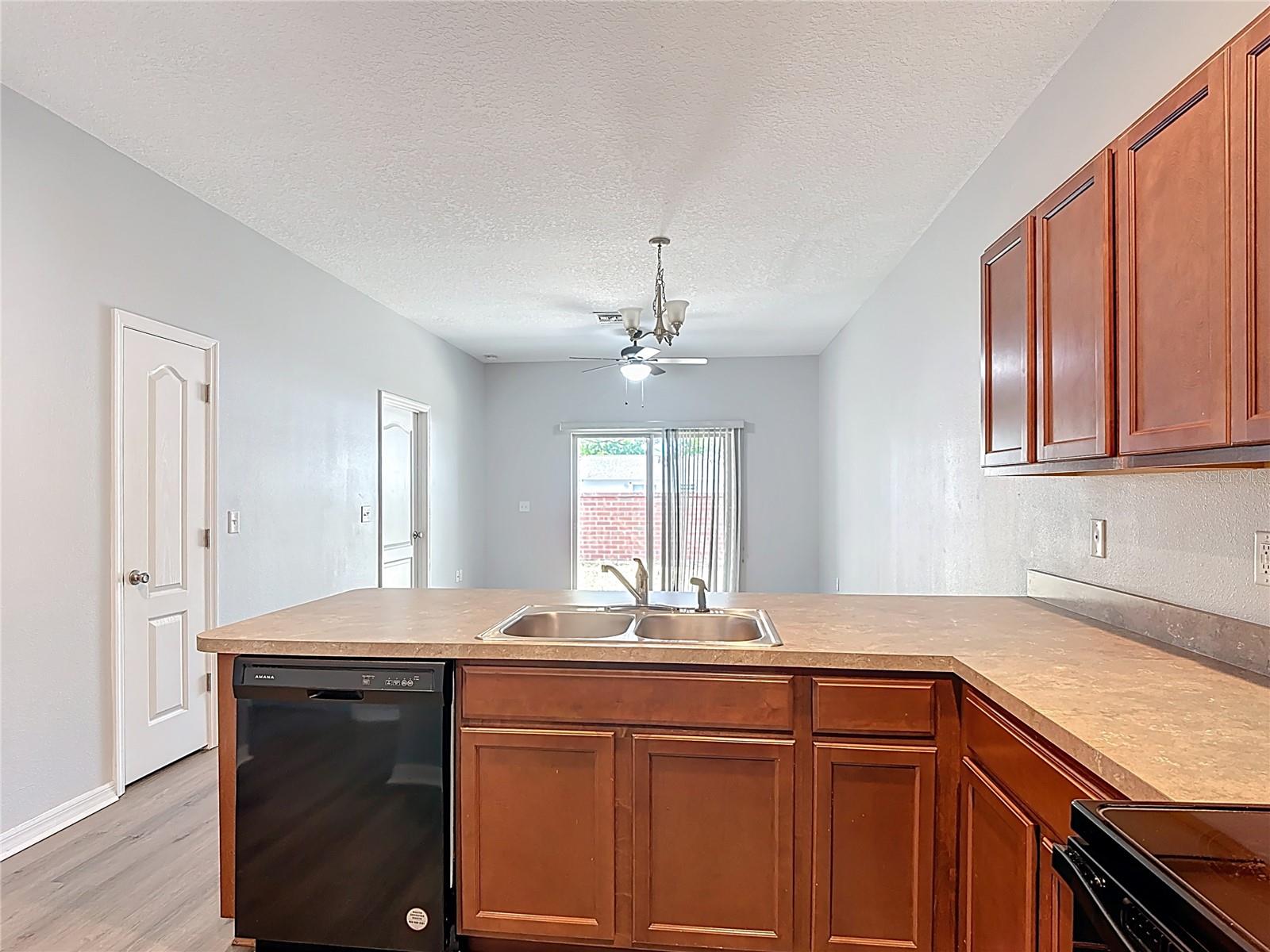 BARTON COURT - Residential Lease