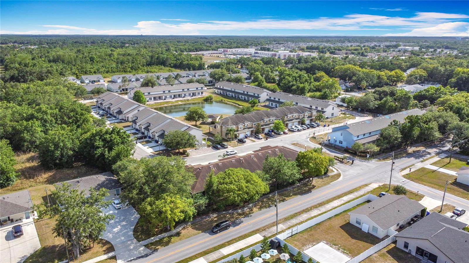 BARTON COURT - Residential Lease