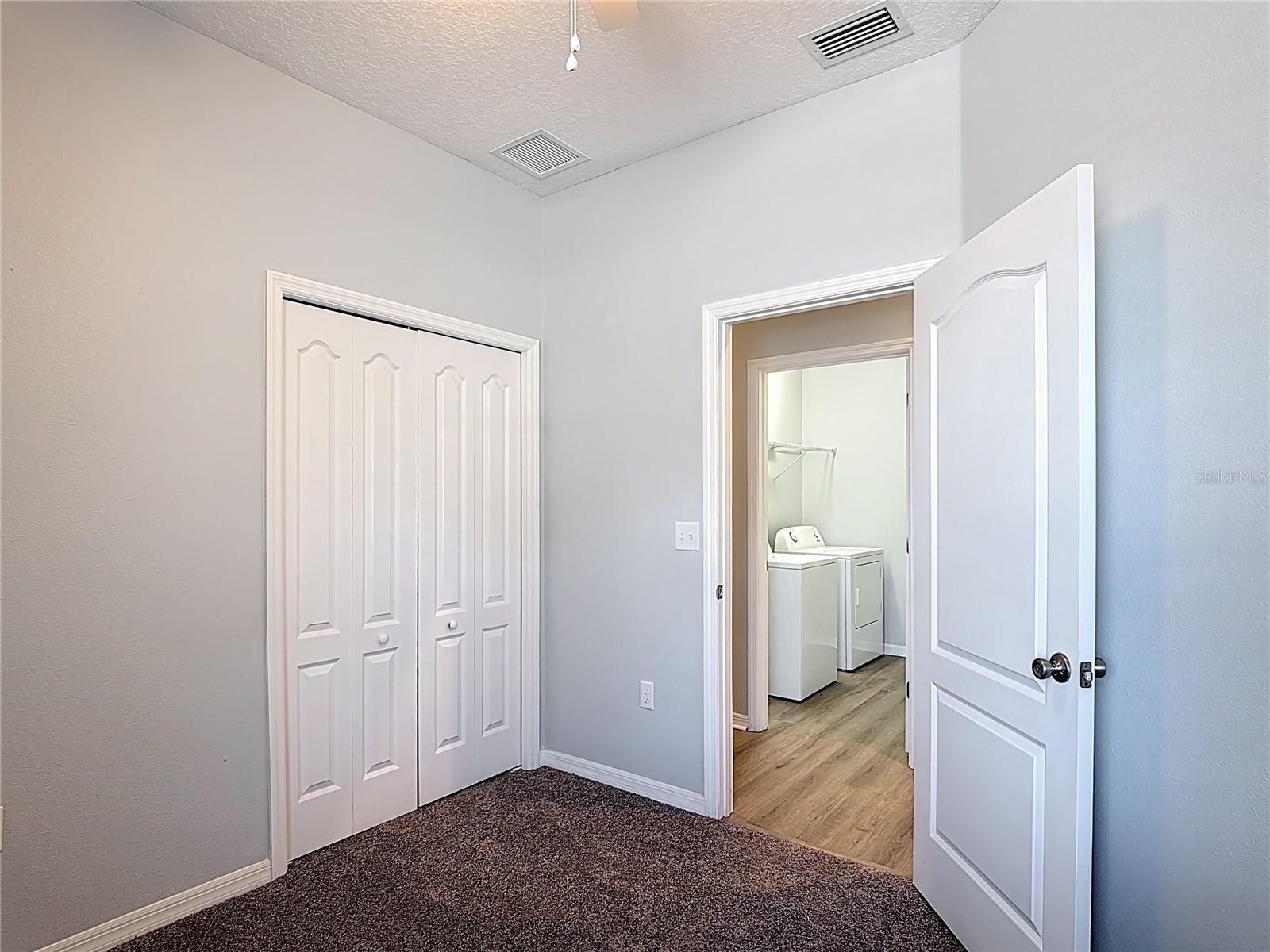 BARTON COURT - Residential Lease