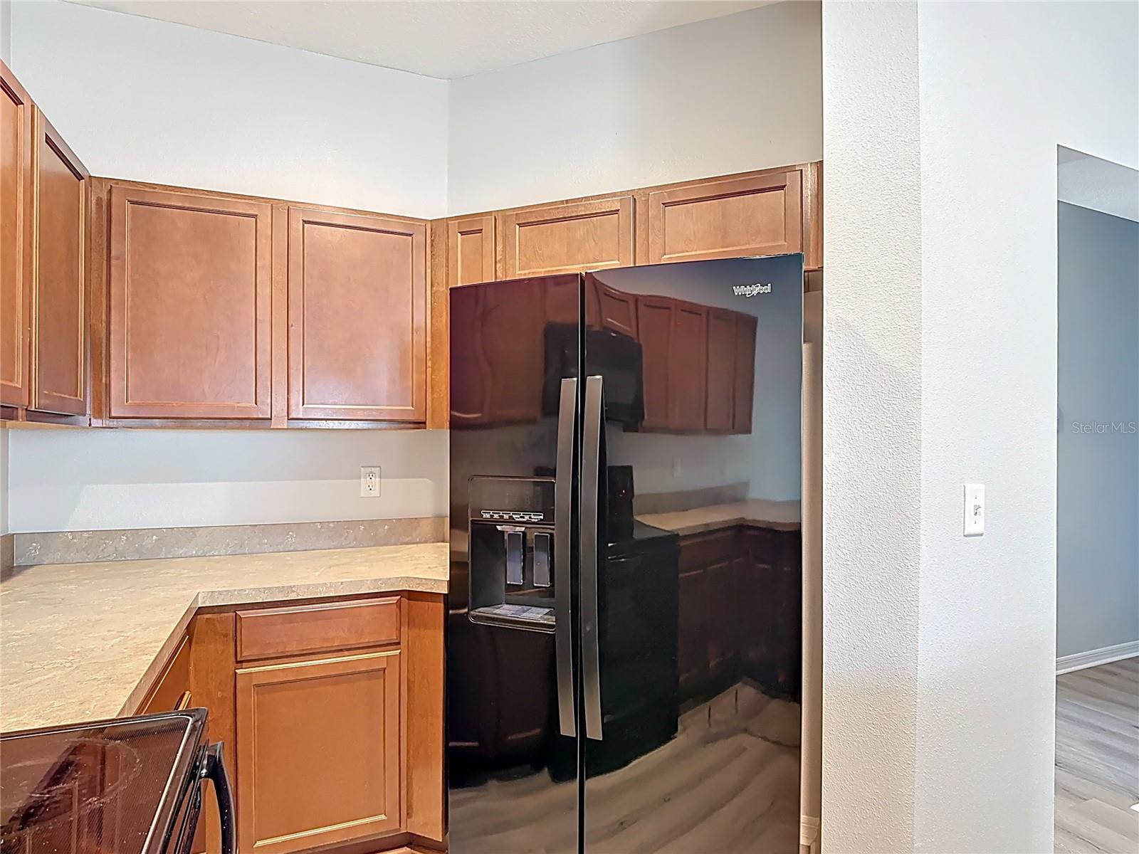 BARTON COURT - Residential Lease