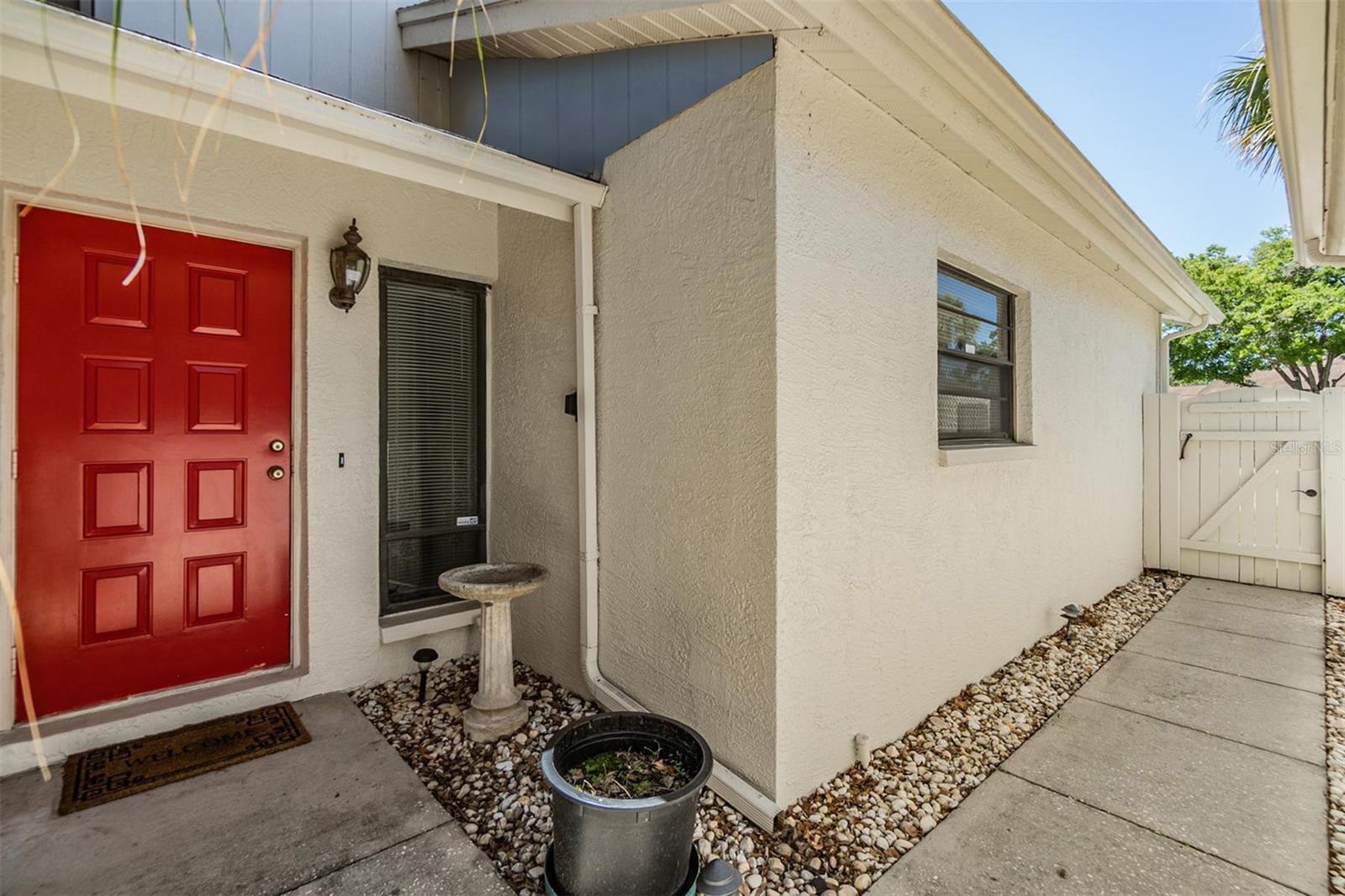 486 LAKEVIEW DRIVE 54