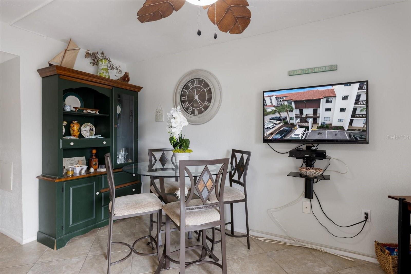 CASTEL DEL MARE - Residential Lease