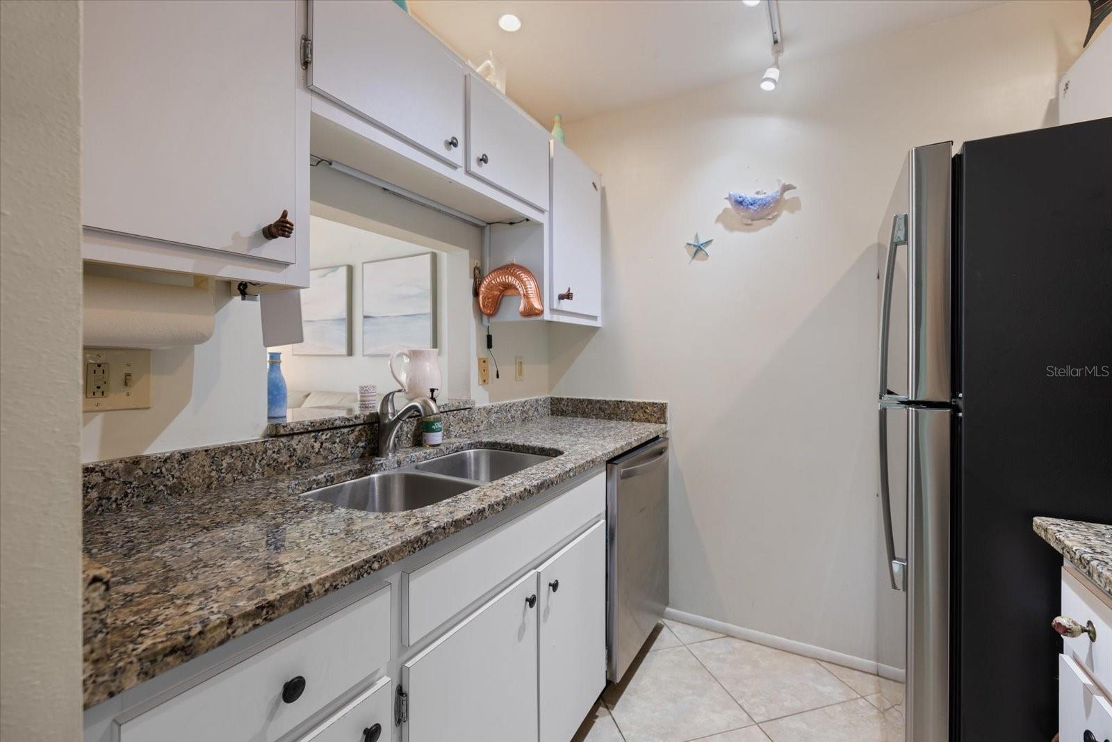 CASTEL DEL MARE - Residential Lease