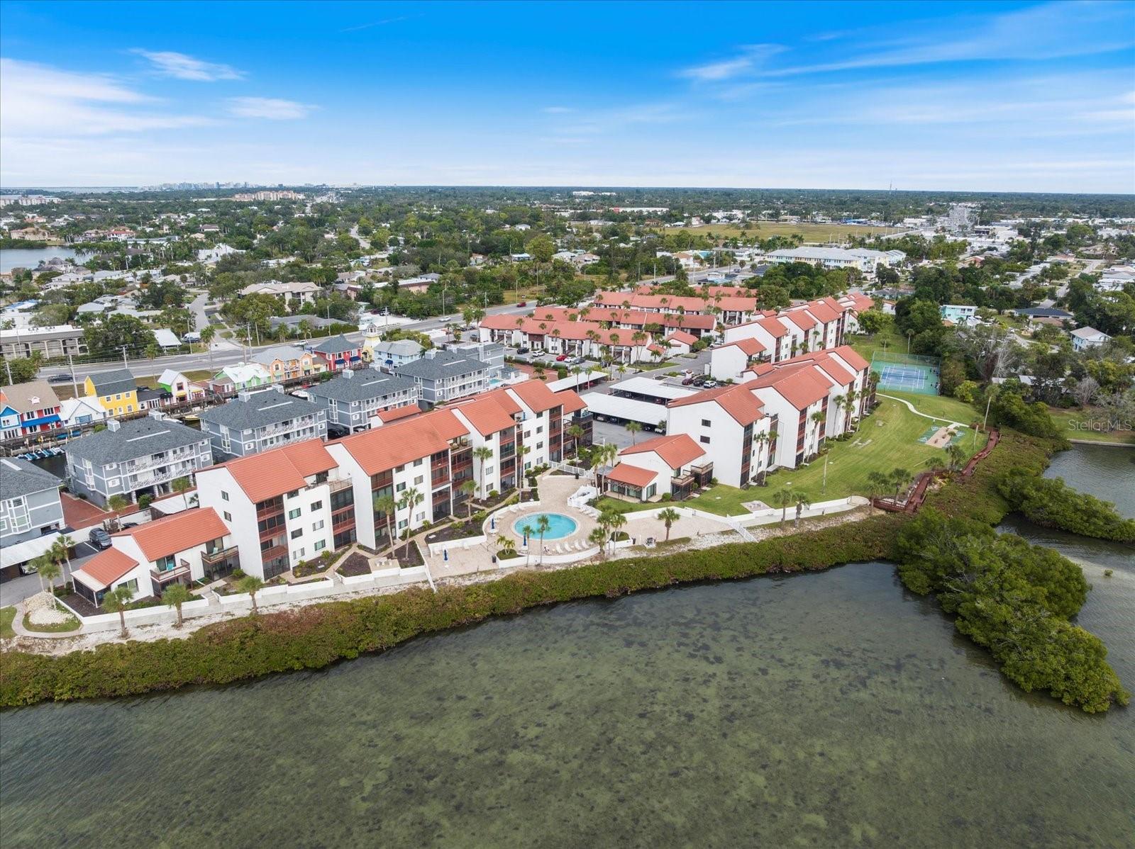 CASTEL DEL MARE - Residential Lease