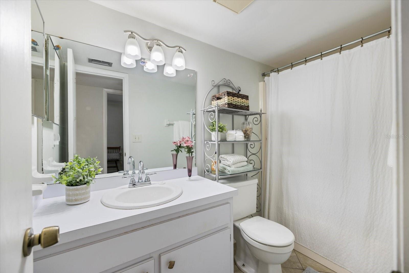 CASTEL DEL MARE - Residential Lease