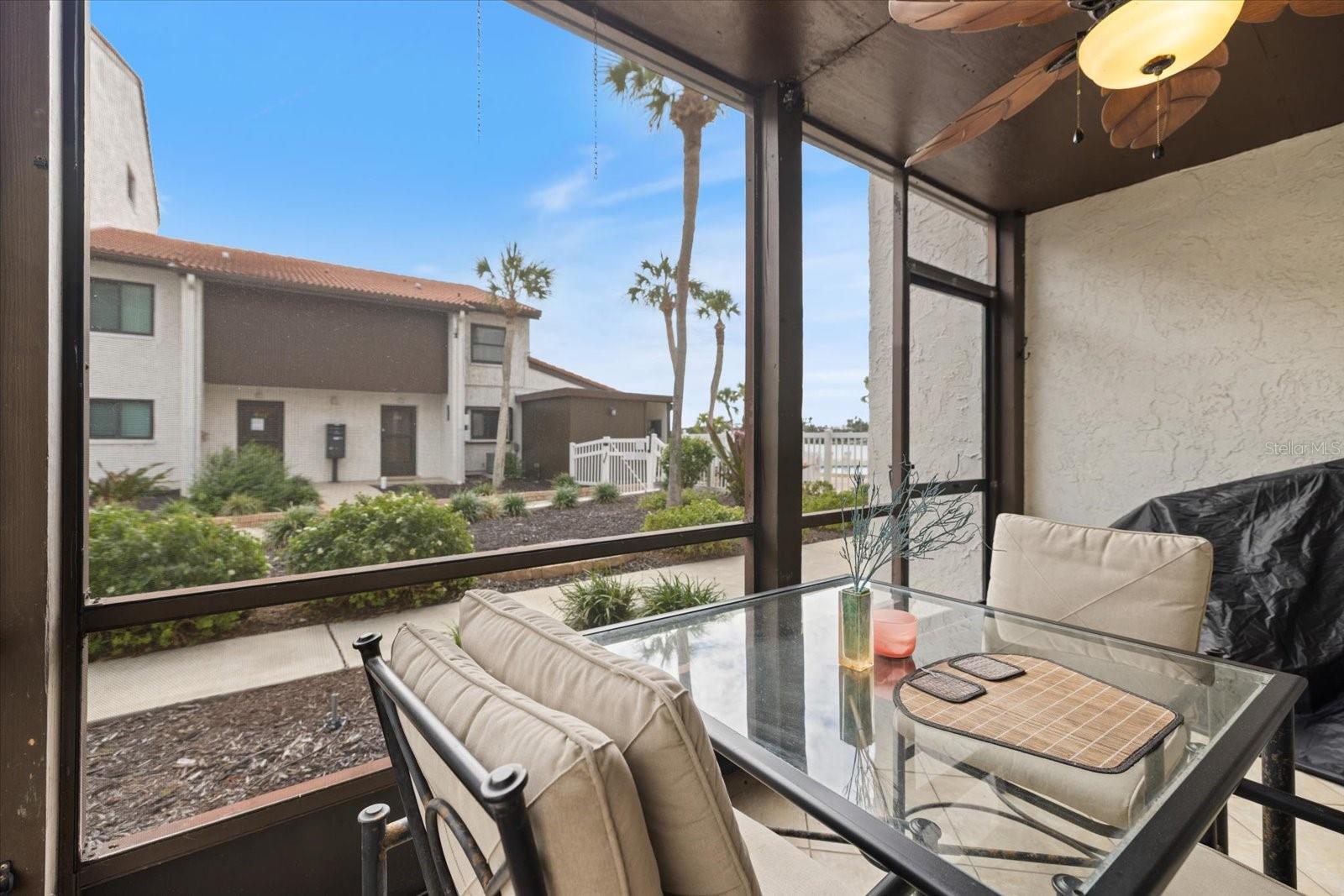 CASTEL DEL MARE - Residential Lease