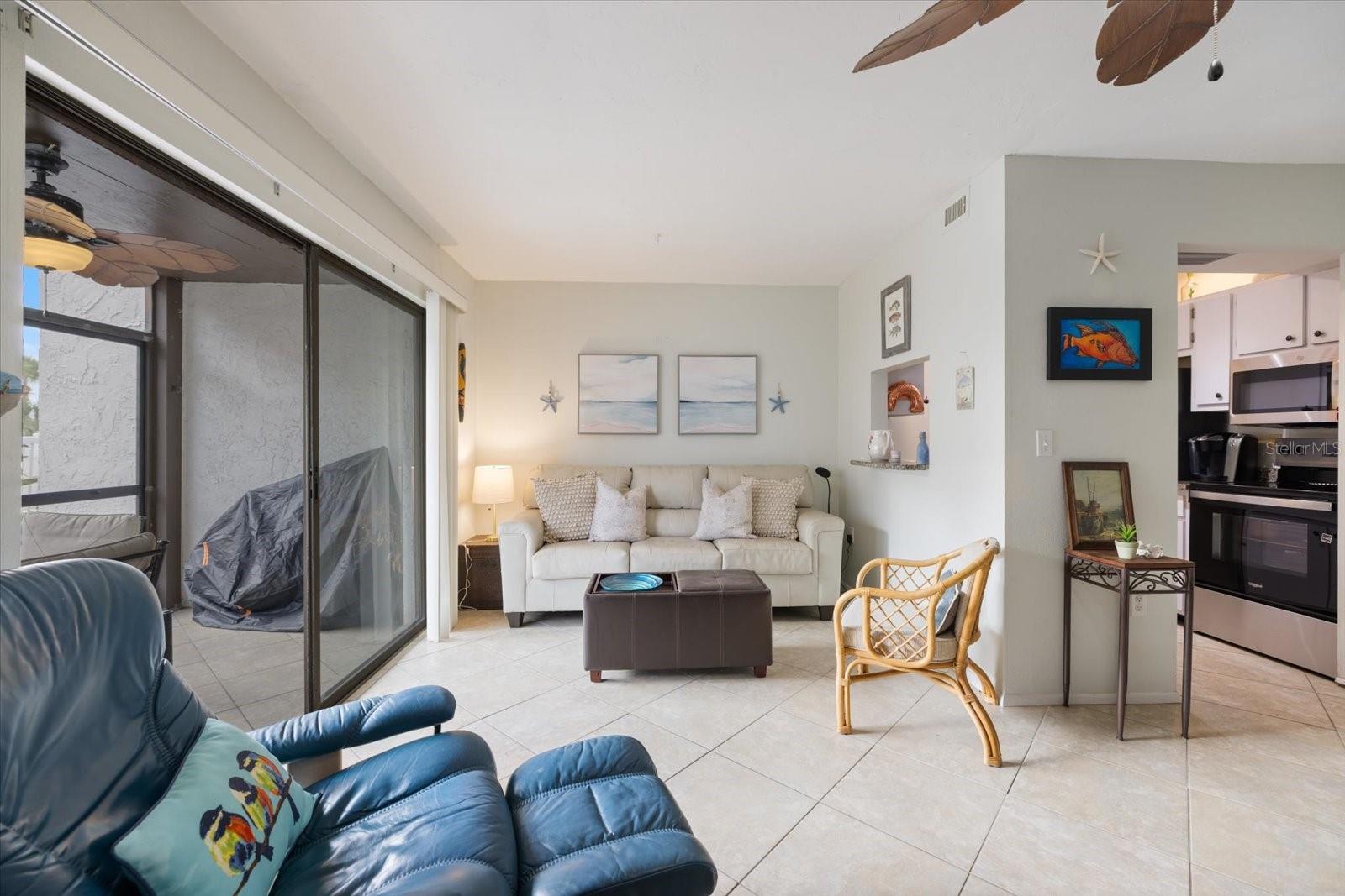 CASTEL DEL MARE - Residential Lease