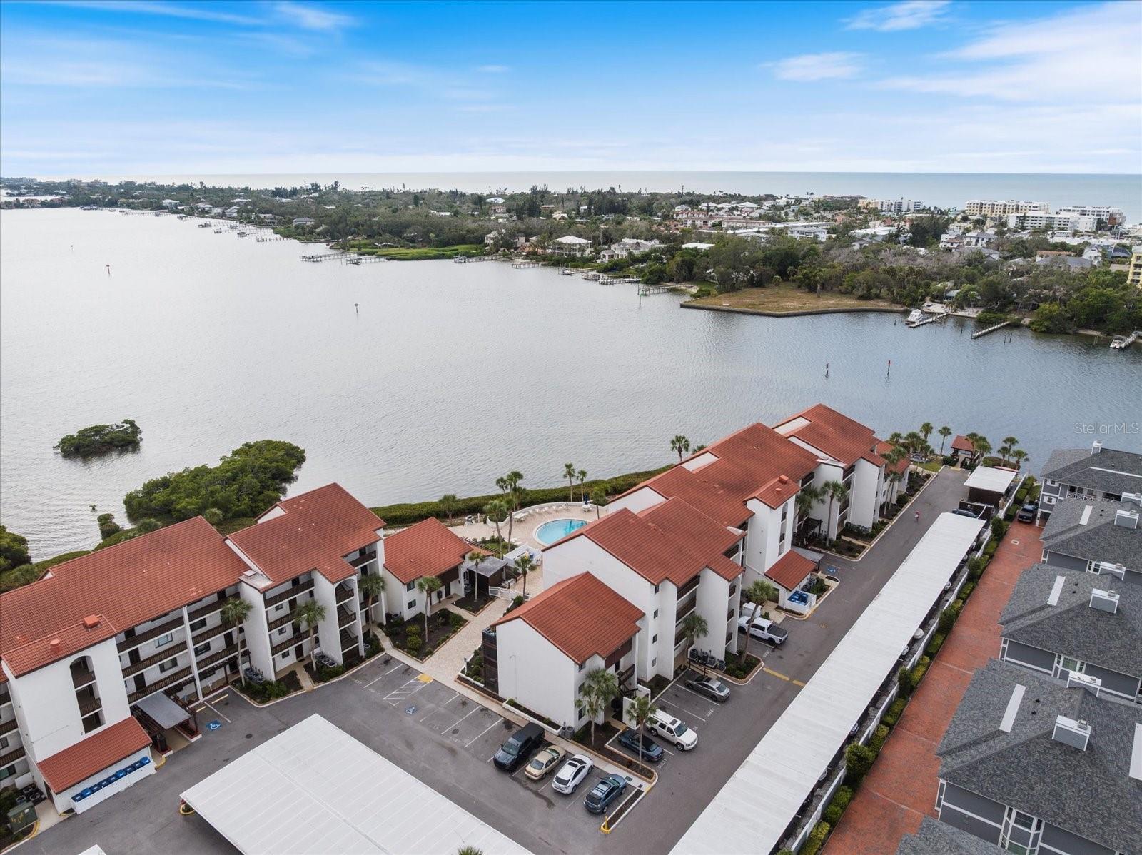 CASTEL DEL MARE - Residential Lease