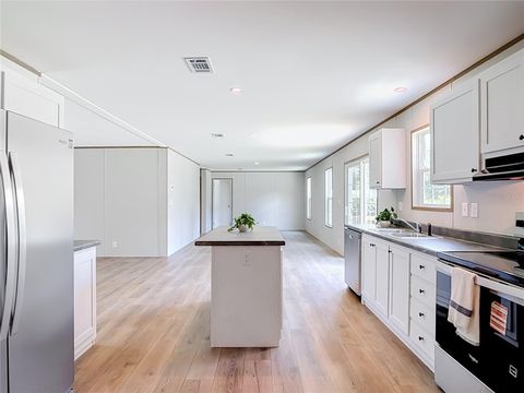 Tiny photo for 41740 Shadow Lane, Deland, FL 32720 (MLS # V4949881)