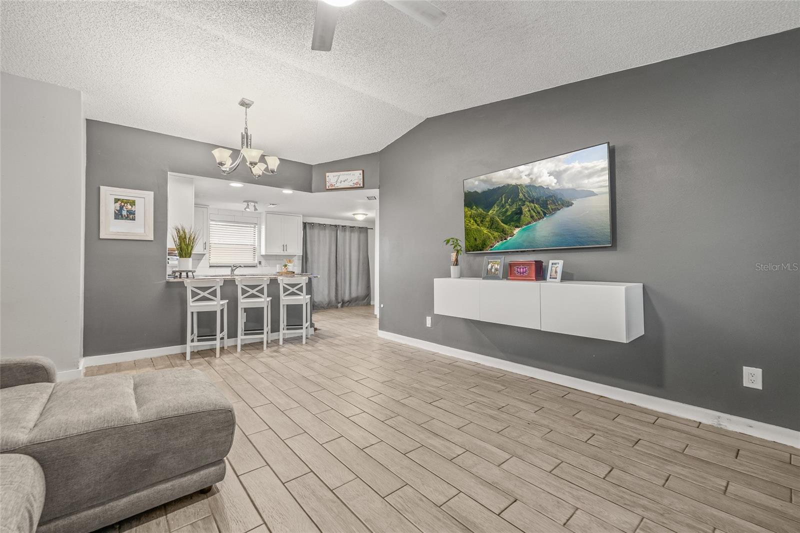9504 WOODBOROUGH COURT