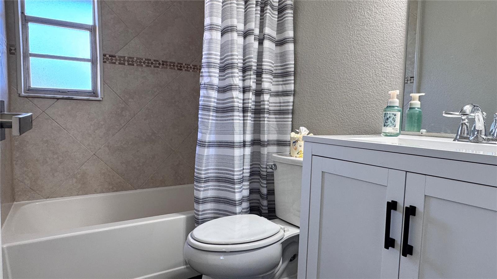 LOCICERO COLUMBIA PARK - Residential Income