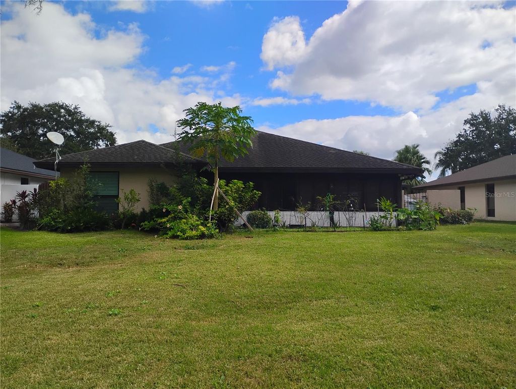 Photo of 17 Huntley Court, Haines City, FL 33844 (MLS # O6355935)