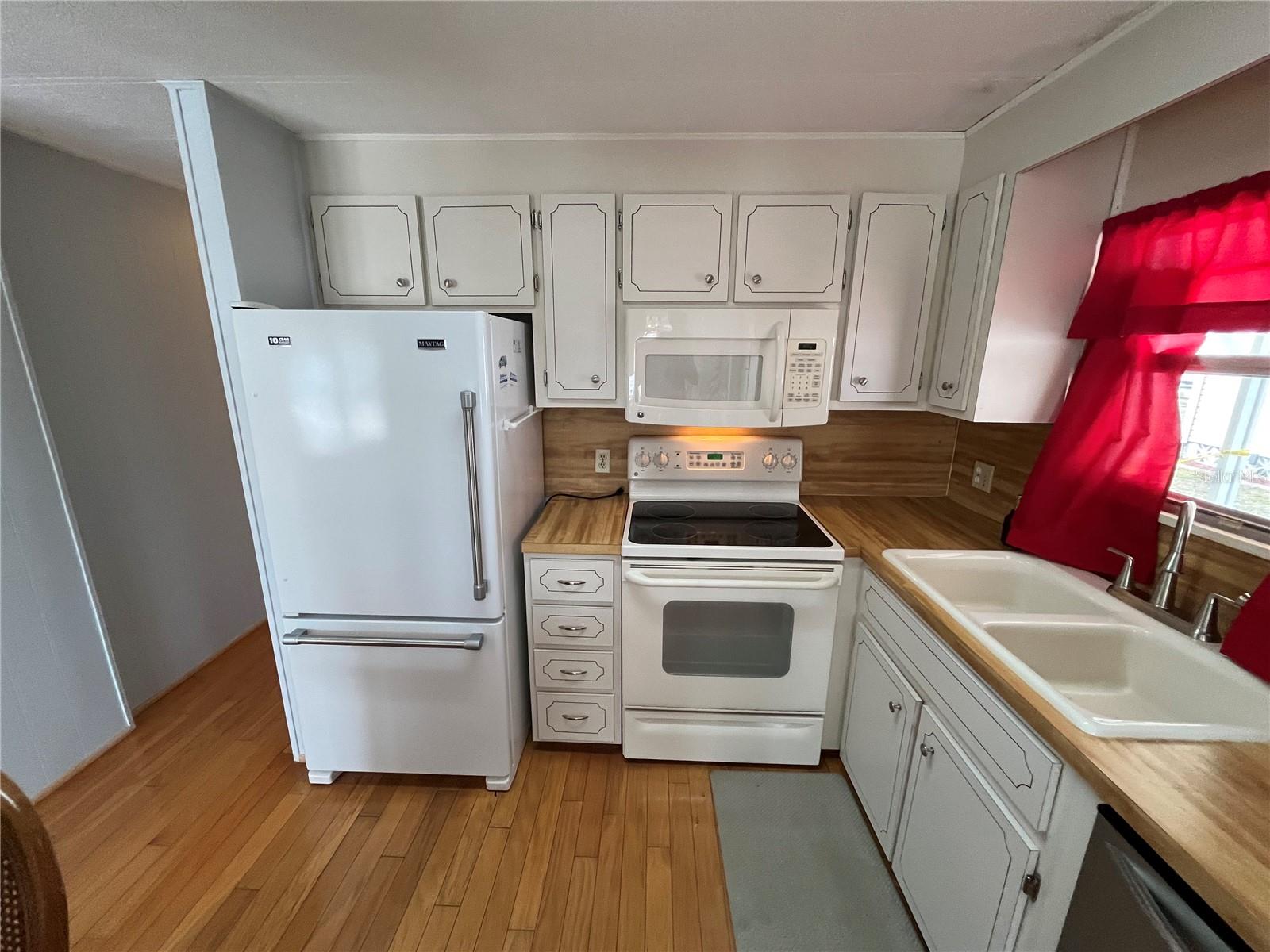 VENICE ISLE - Residential