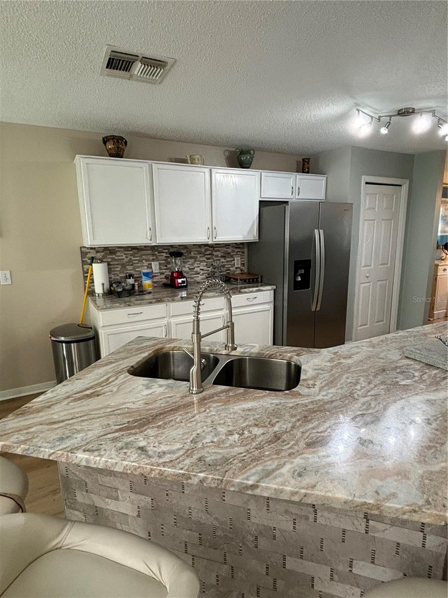 WOODRIDGE PH 01B - Residential Lease