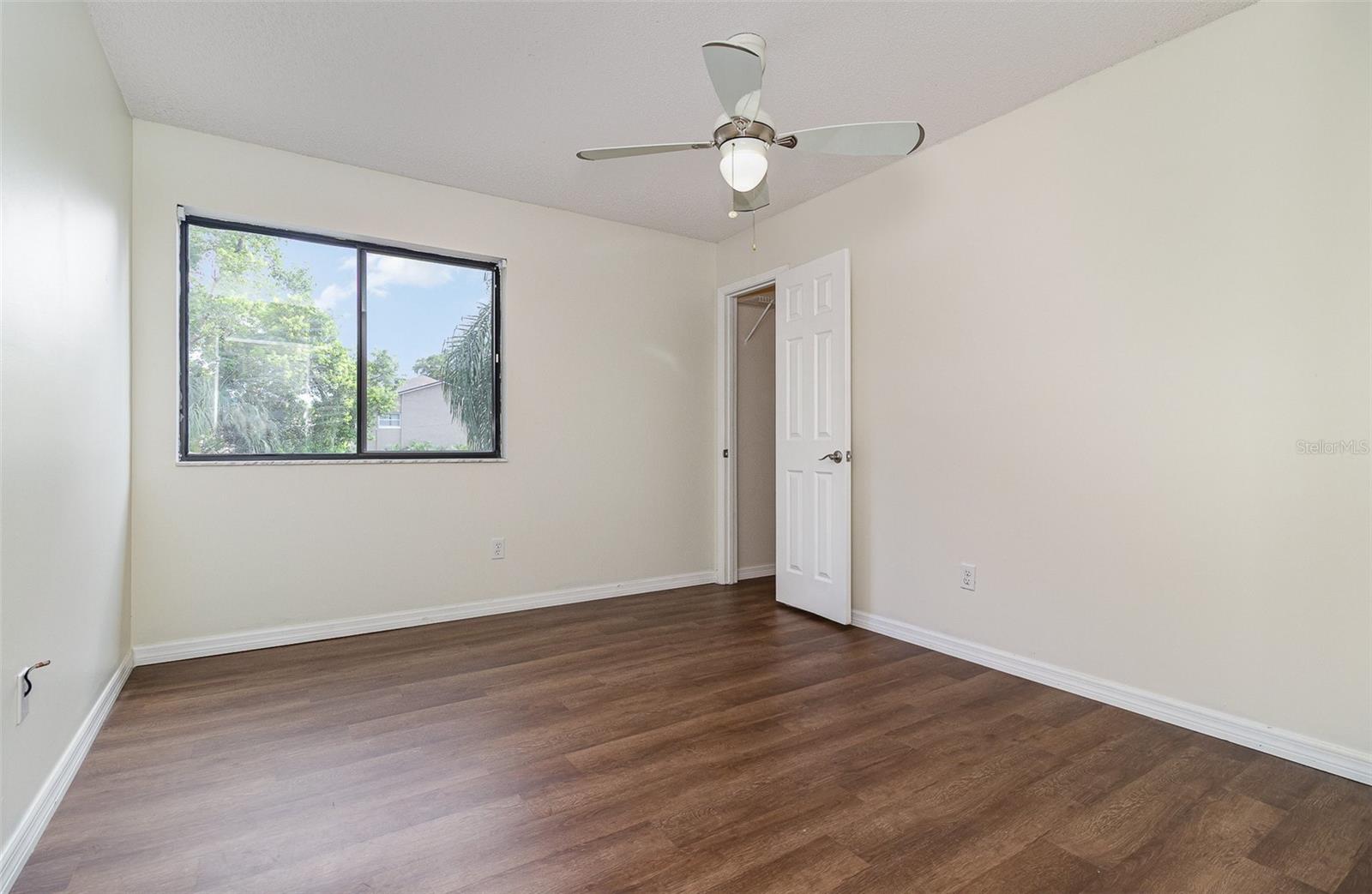 PARK LAKE WOODS CONDO - Residential