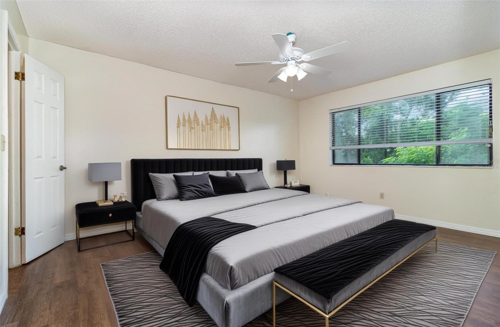 PARK LAKE WOODS CONDO - Residential