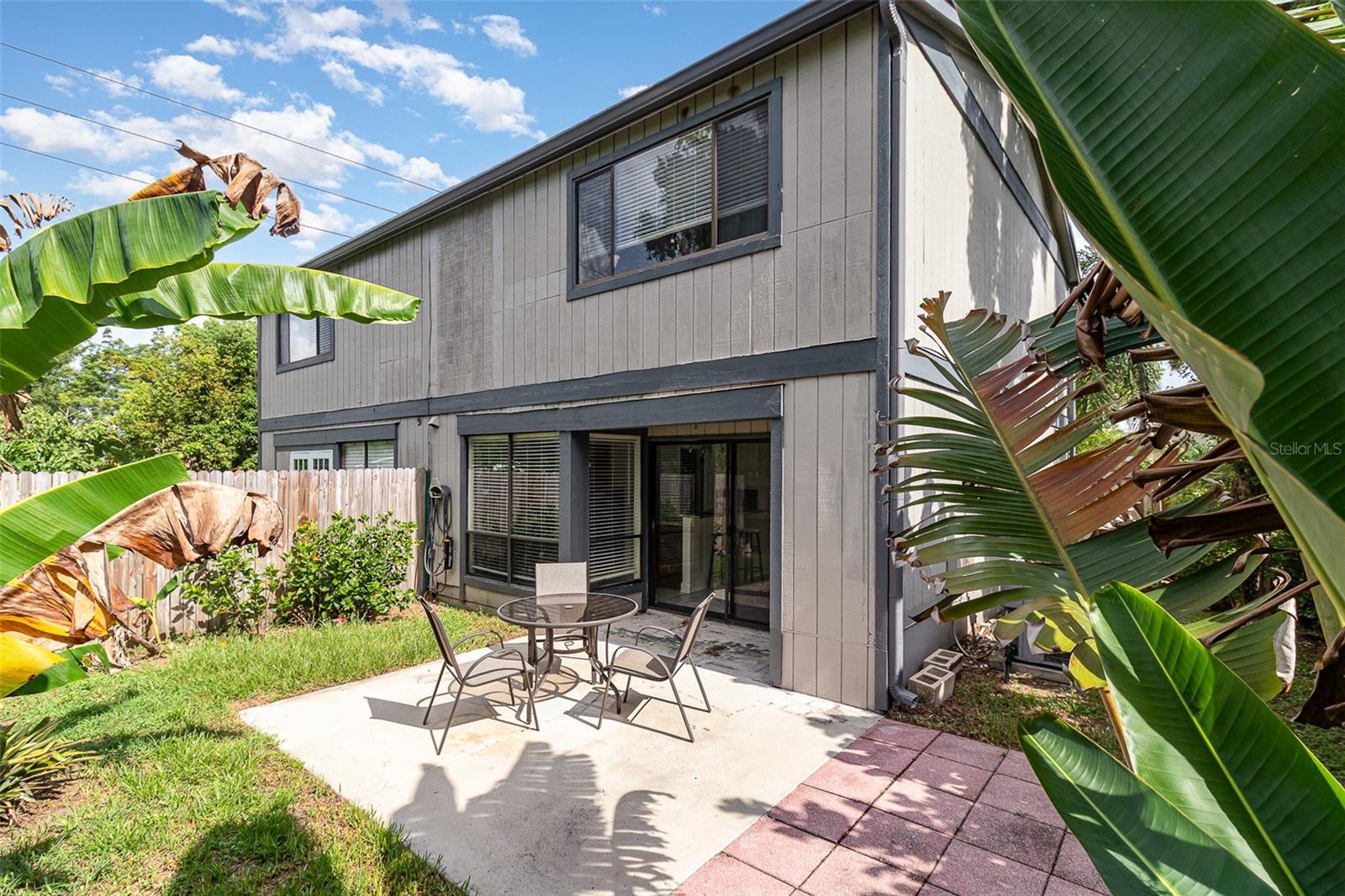 PARK LAKE WOODS CONDO - Residential