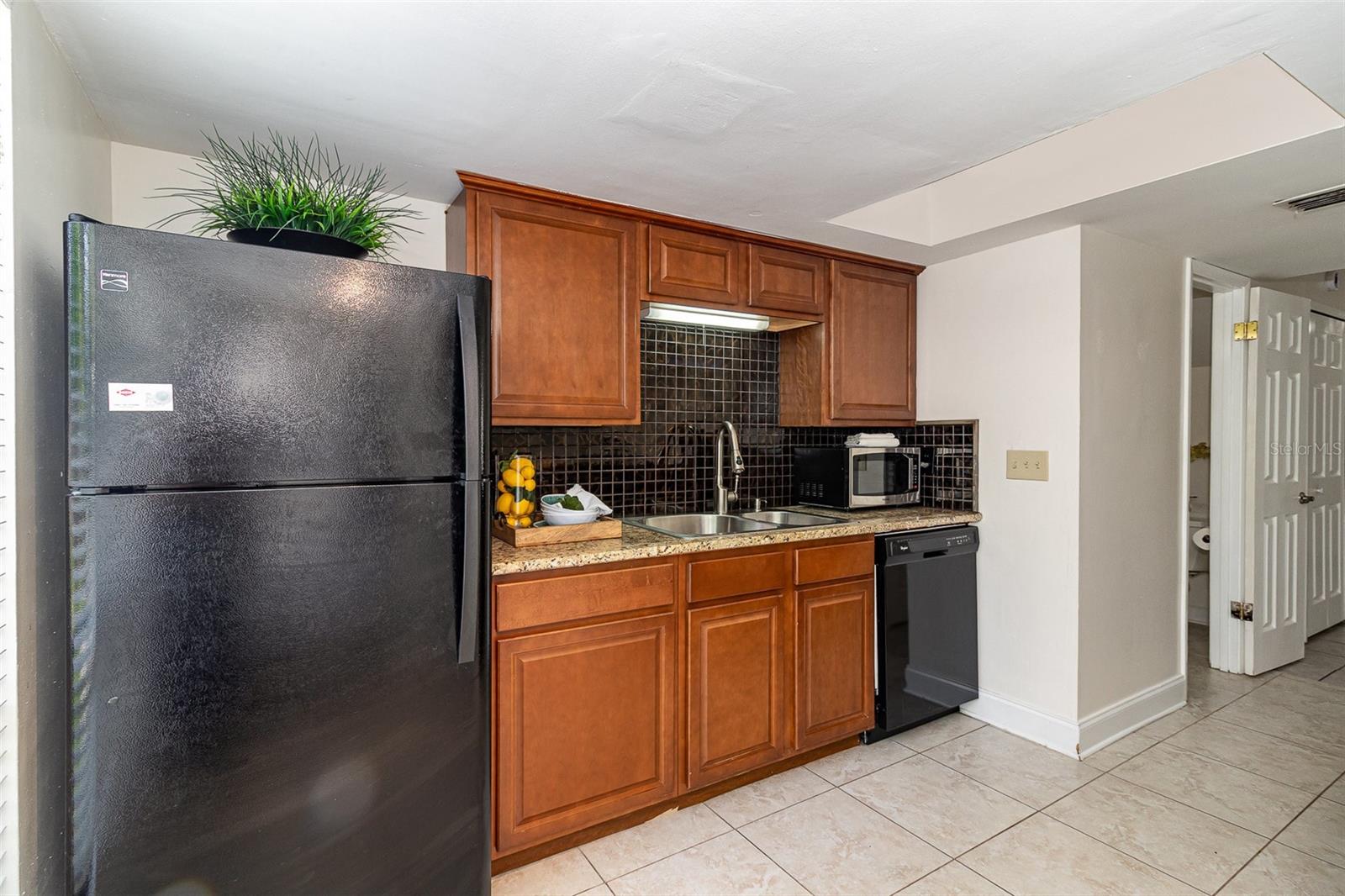 PARK LAKE WOODS CONDO - Residential