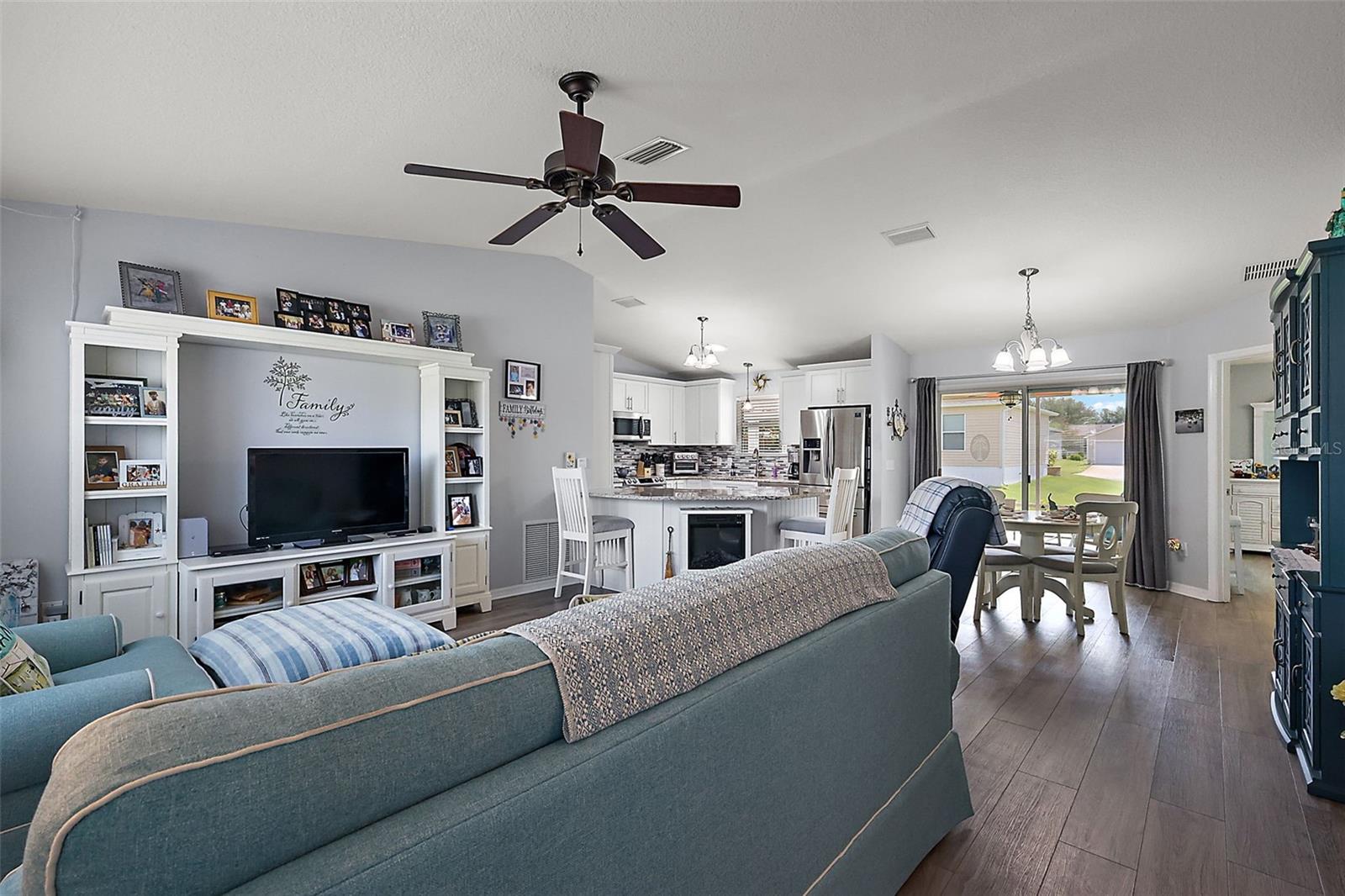 262 ARBELLA LOOP