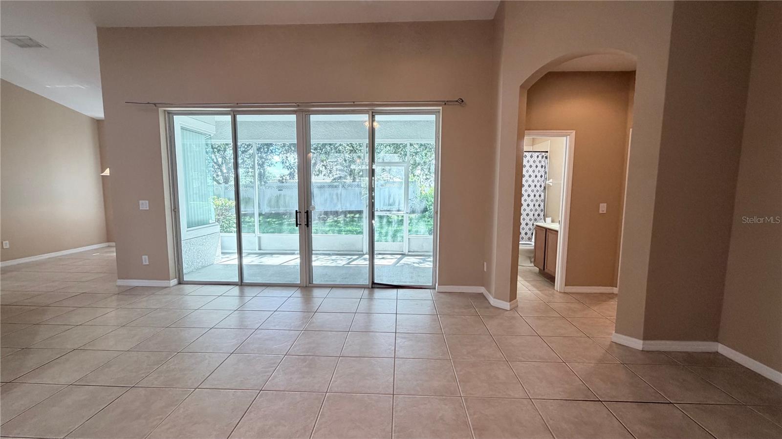 PARKSIDE AT ERROL ESTATES - Residential Lease