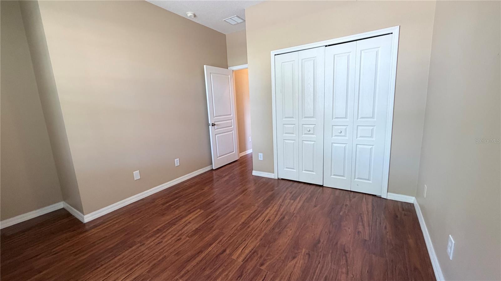 PARKSIDE AT ERROL ESTATES - Residential Lease