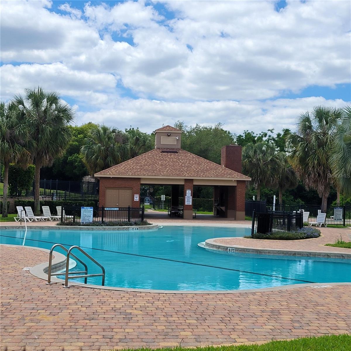 PARKSIDE AT ERROL ESTATES - Residential Lease